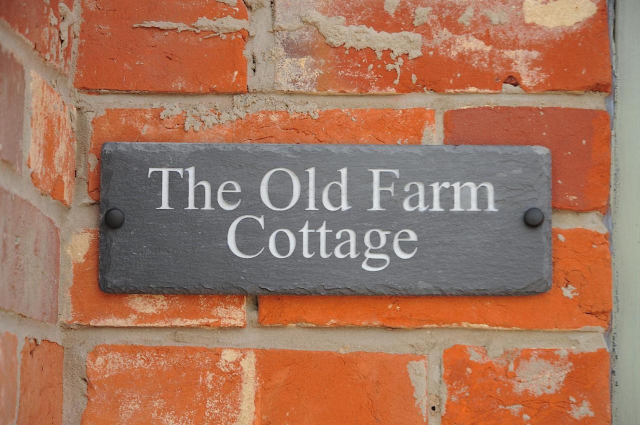 Northlands Farm - Old Farm Cottage Chichester Exterior photo